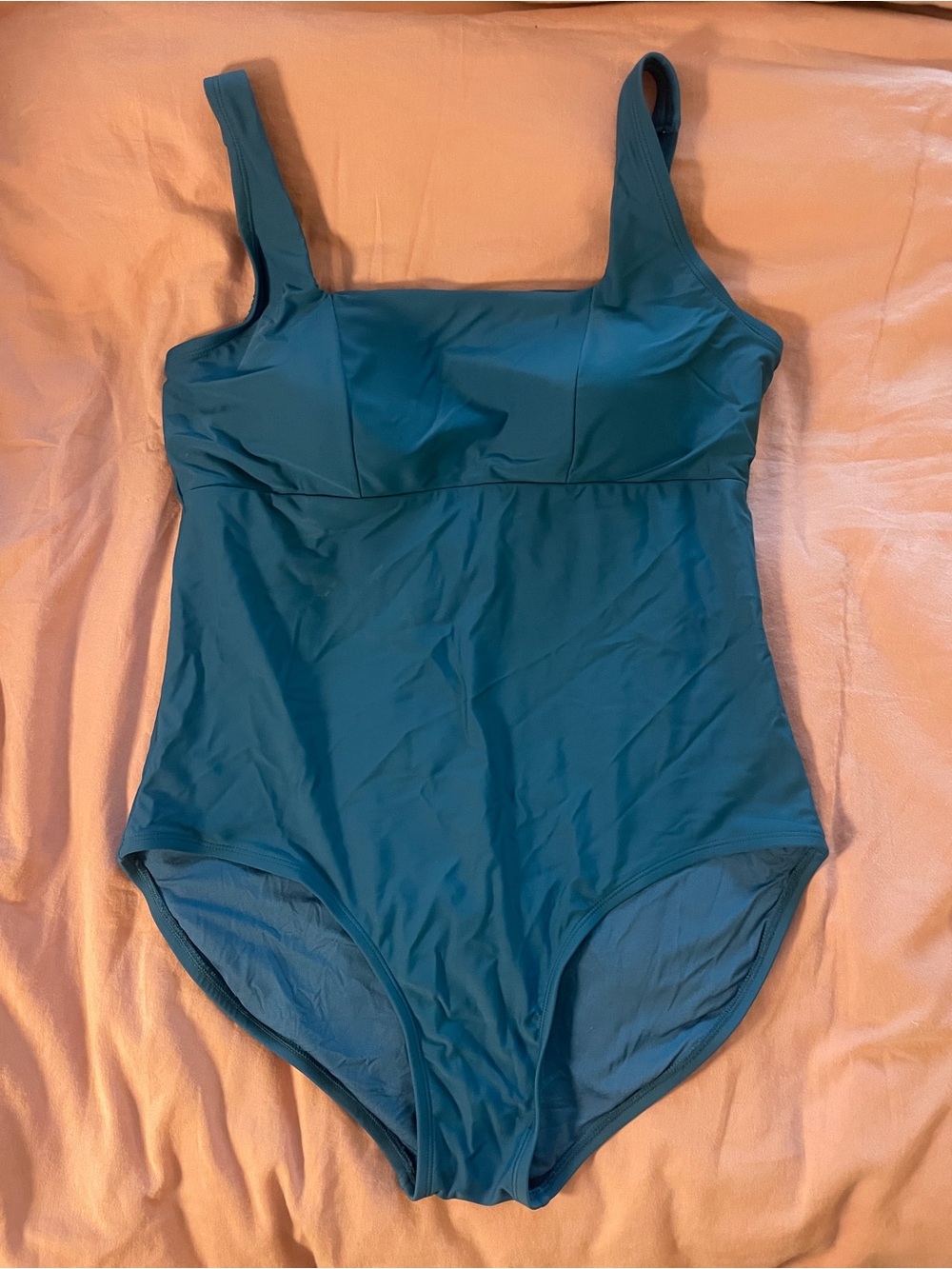 ROOTS one piece swim suit like new